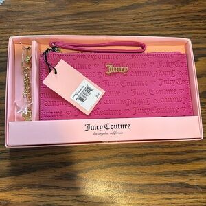Juicy Couture Heart Soul Dbos in Fuscia.  New with tags